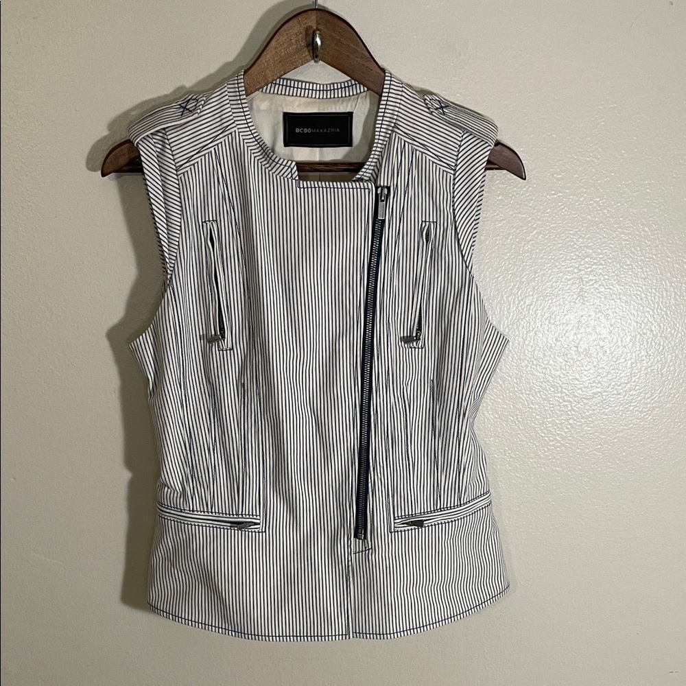 BCBGMaxAzria White and Black Pinstripe Sleeveless Moto Vest